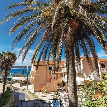 Beautiful In Rab With House Sea View *